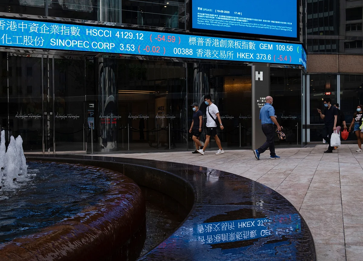 Richard Li’s FWD Plans Up to $3 Billion Hong Kong IPO