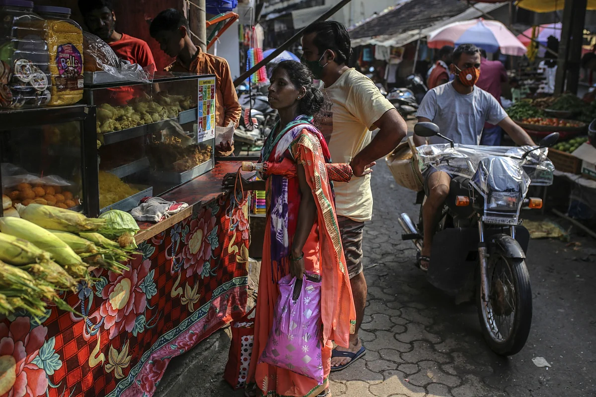India’s Retail Inflation Exceeds MPC’s Target For Fifth Straight Month