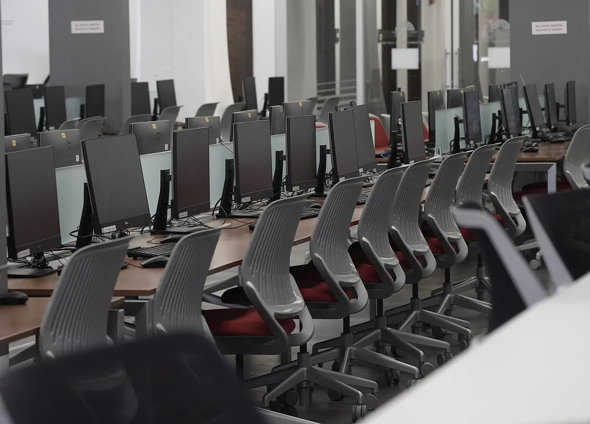 CAMS IPO Attracts Strong Investor Response On Final Day Of Bidding