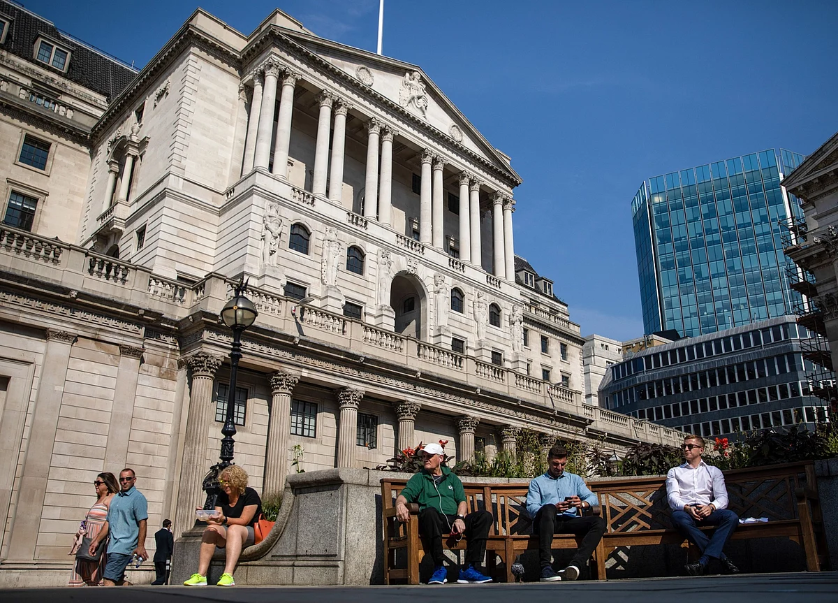 U.K. Risks Jobless Recovery From Covid Crisis, BOE Official Says
