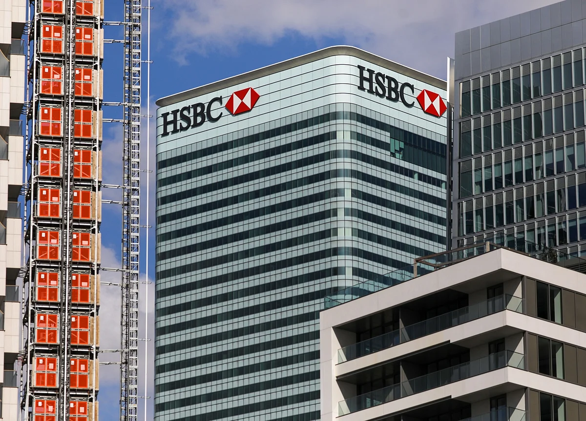 HSBC Shares Fall to 25-Year Low on China Fears, Banks Report