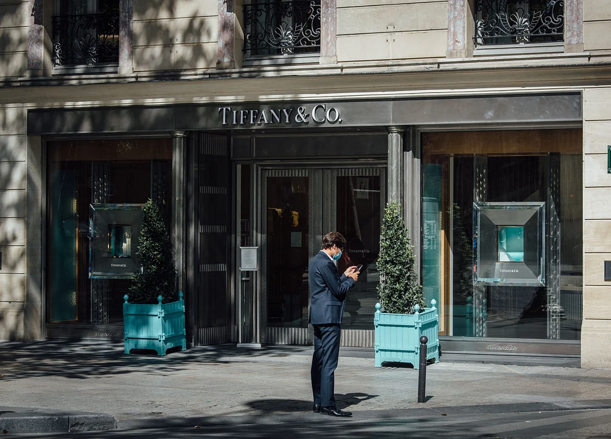 The French Wolf in Cashmere Tears Into Tiffany After Deal Sours