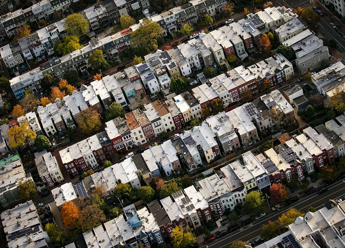 Stressed U.S. Cities See Slim Shot at Covid Relief After Shutout