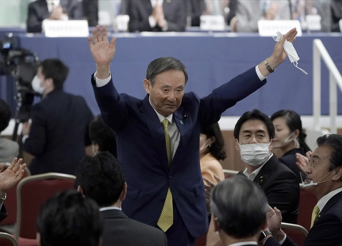 Japan’s Suga Wins Ruling Party Race to Replace Premier Abe