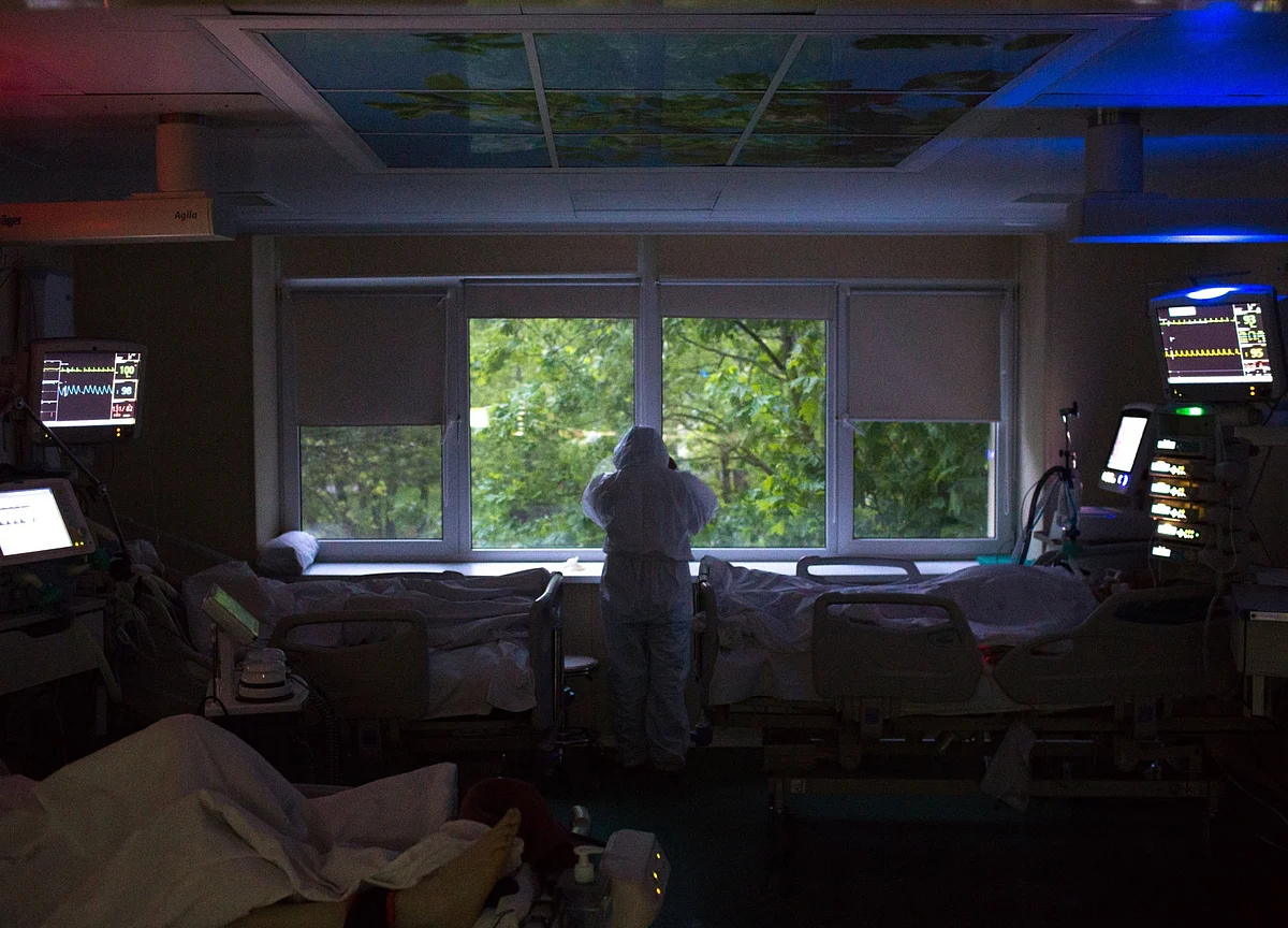 Absent Patients Sound Alarm Bells for South African Doctor