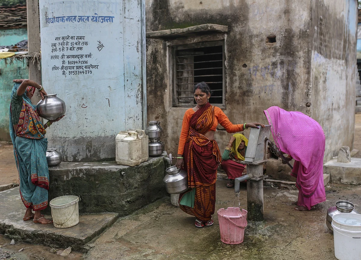 Indian Women Spend 5 Hours a Day on Domestic Work, Survey Shows