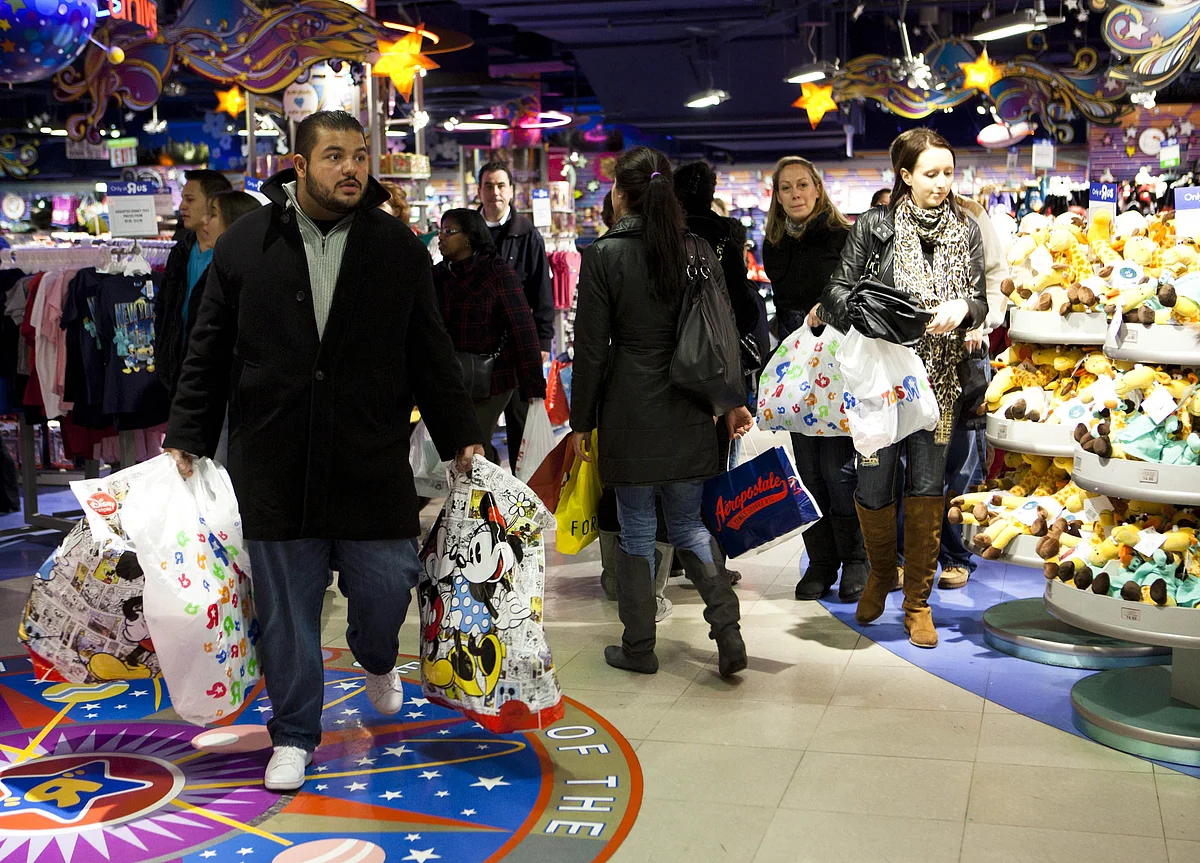 U.S. Consumer Sentiment Climbed to a Six-Month High in September