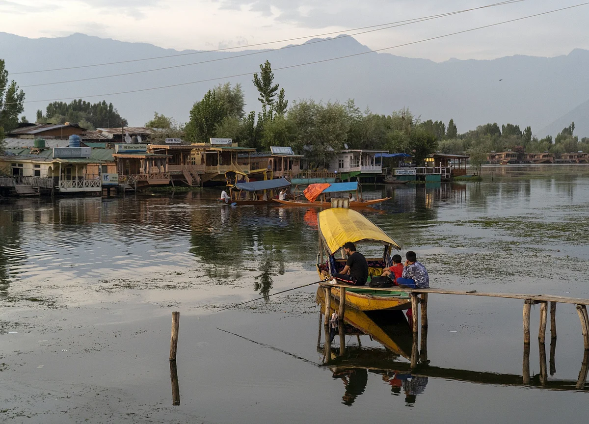 Centre Amends Laws To Allow People From Outside J&K To Buy Land