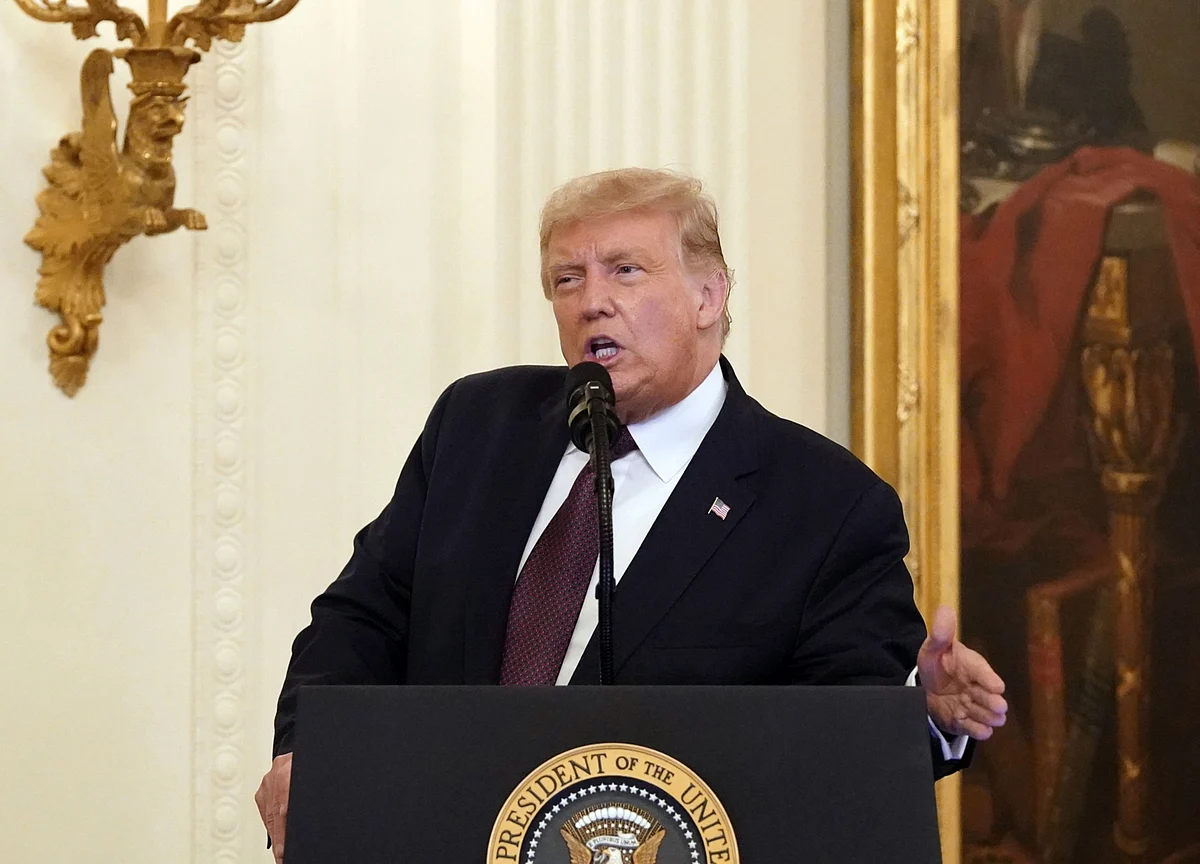Trump Signs Order to Test Contentious Drug Price Strategy