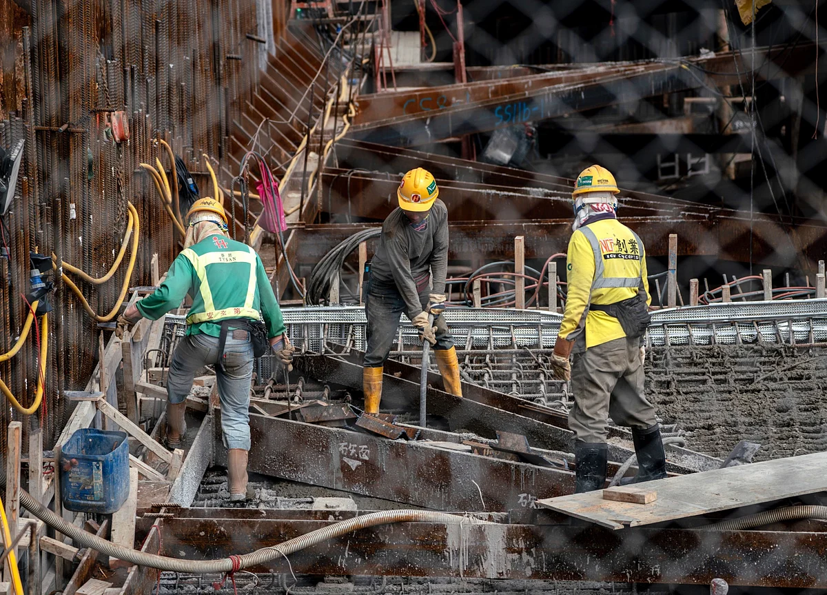 China Brings Xinjiang-Style Mass Labor to Tibet, Report Says