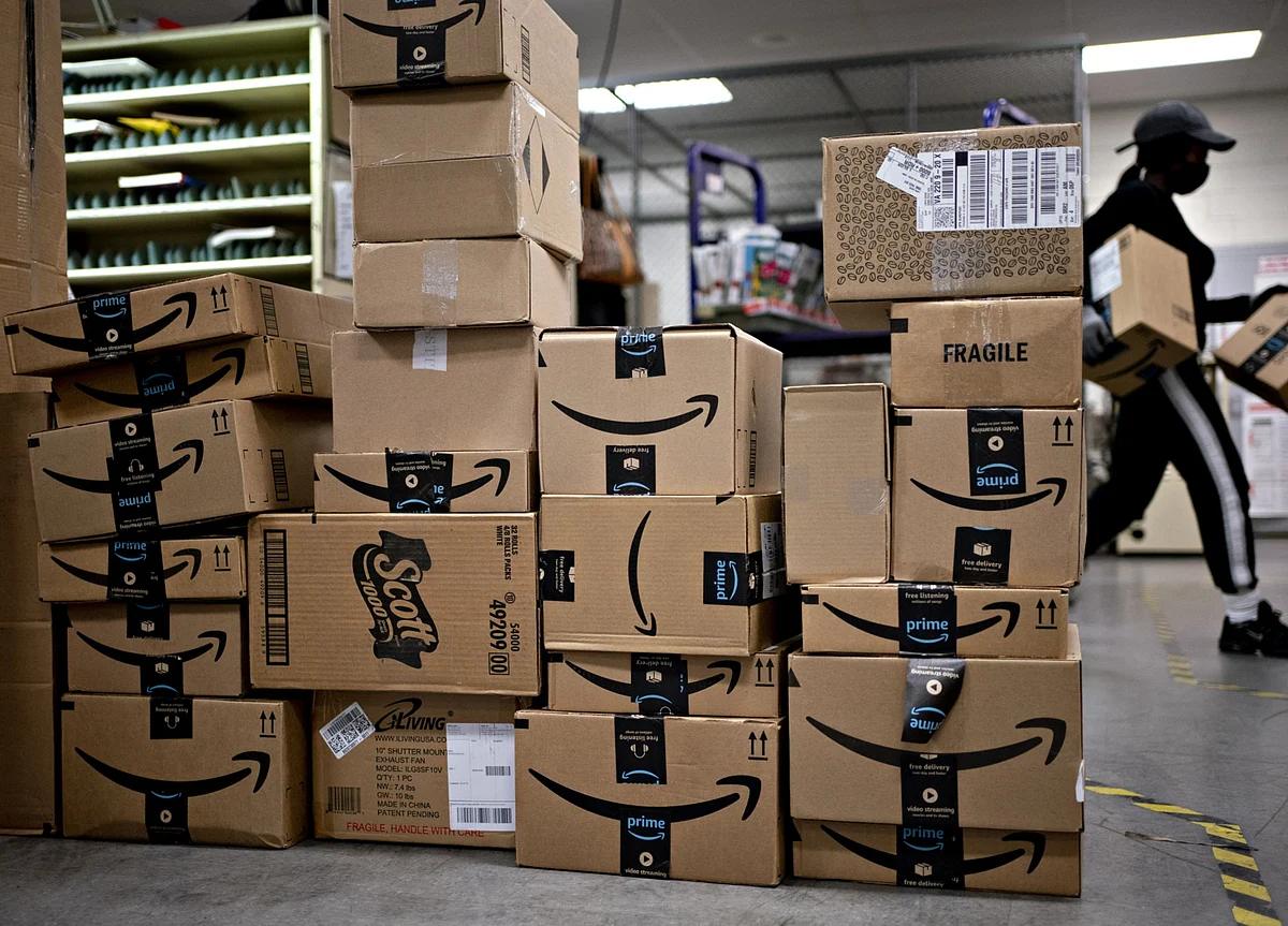 Amazon Has Turned a Middle-Class Warehouse Career Into a McJob