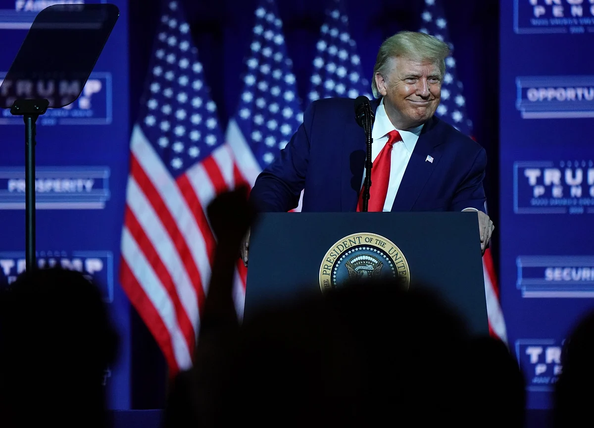 Trump Paid Minimal Income Taxes in 2016, 2017, Times Reports