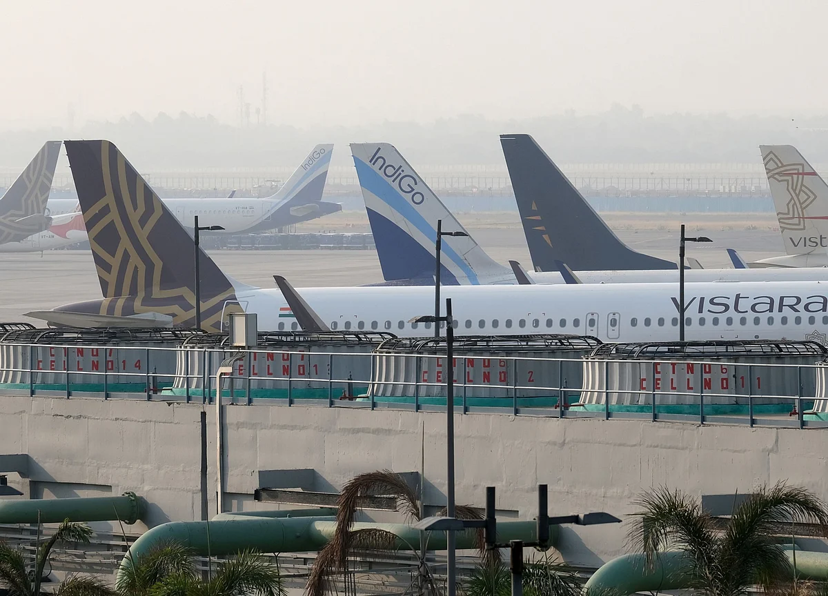 DGCA Begins Special Safety Audit Of IndiGo, Vistara