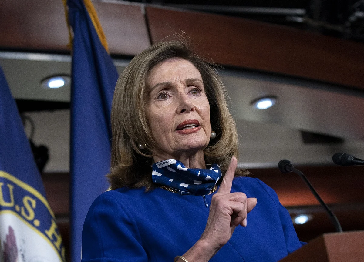 Pelosi Says Congress Should Skip Break to Get Stimulus Deal Done