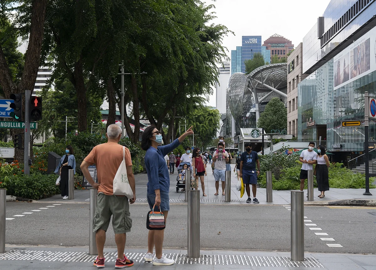 Singapore Wants Cold War’s Casualties, Not Cash