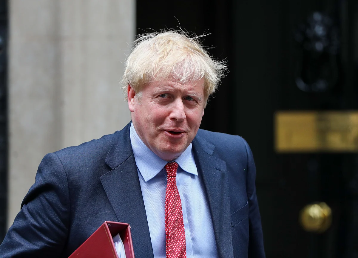 Johnson’s Lawbreaking Brexit Bill Passes First Commons Hurdle