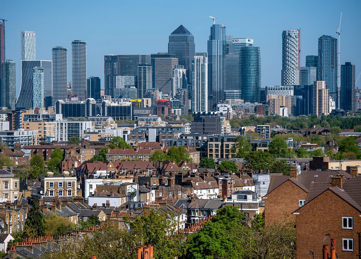U.K. House Prices Set for 14% Drop Next Year as Support Ends