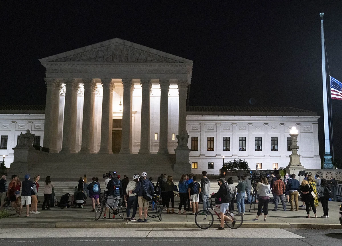 McConnell Vows Quick Vote on Trump Pick to Fill Ginsburg Seat