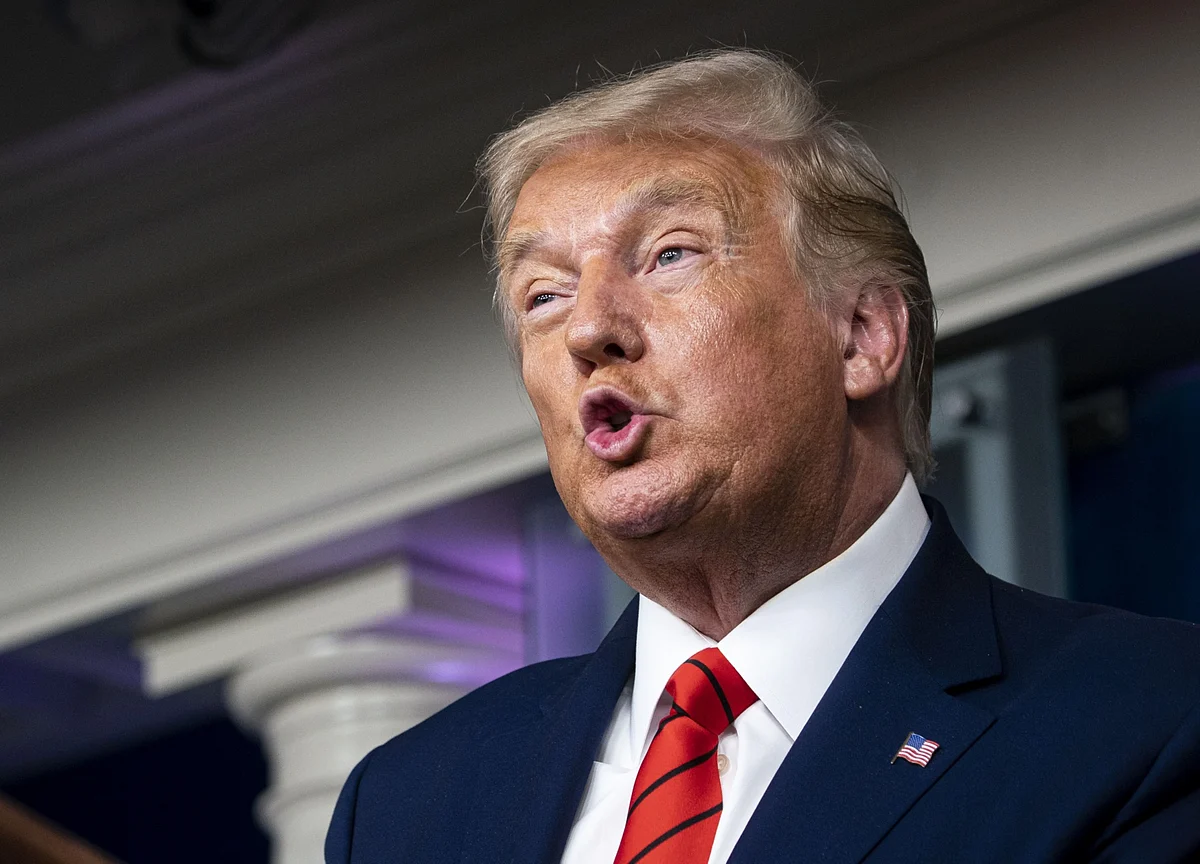 Trump Says He Downplayed Virus Threat to Maintain U.S. Calm