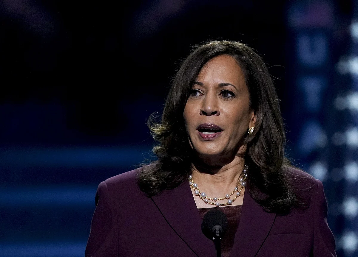 Harris Says She Won’t Take Trump’s Word on Vaccine Efficacy