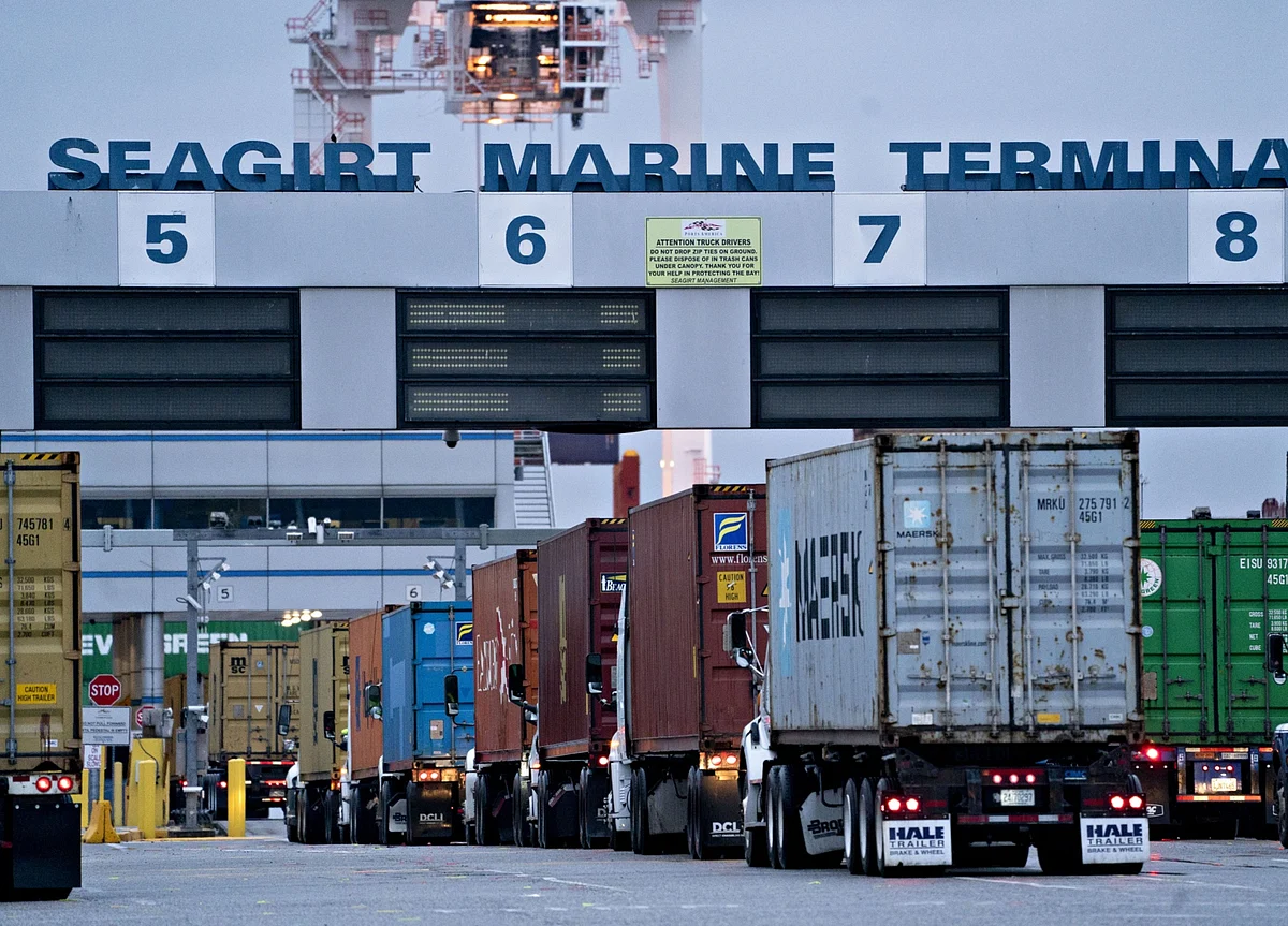 Full Steam Ahead for U.S. Commerce Means Vital Economic Support