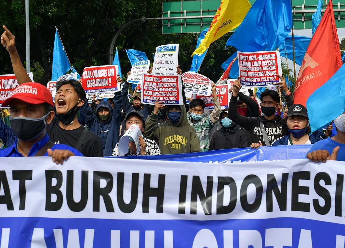 Indonesia Street Protests Reignite Over Disputed Labor Law