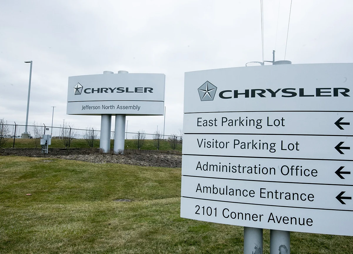Fiat Chrysler’s Surprise Profit Gain Bolsters PSA Deal Prospects