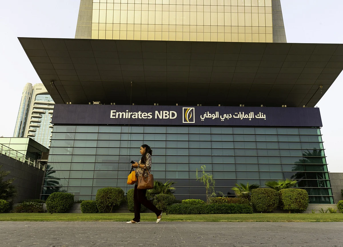Biggest Dubai Bank More Than Doubles Provisions; Profit Dips