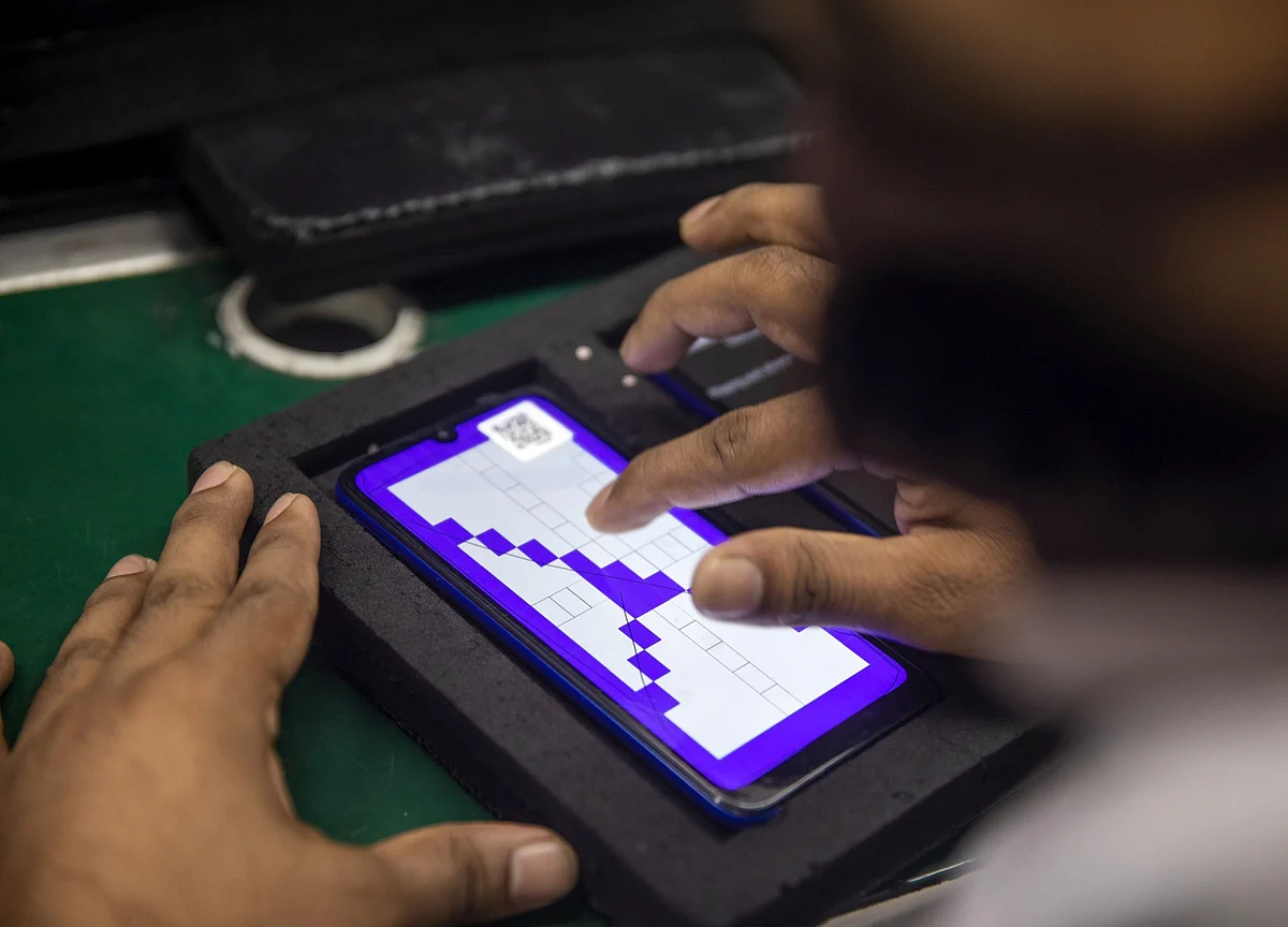 Dixon Eyes Rs 25,000-30,000-Crore Revenue From Electronics Incentive Scheme