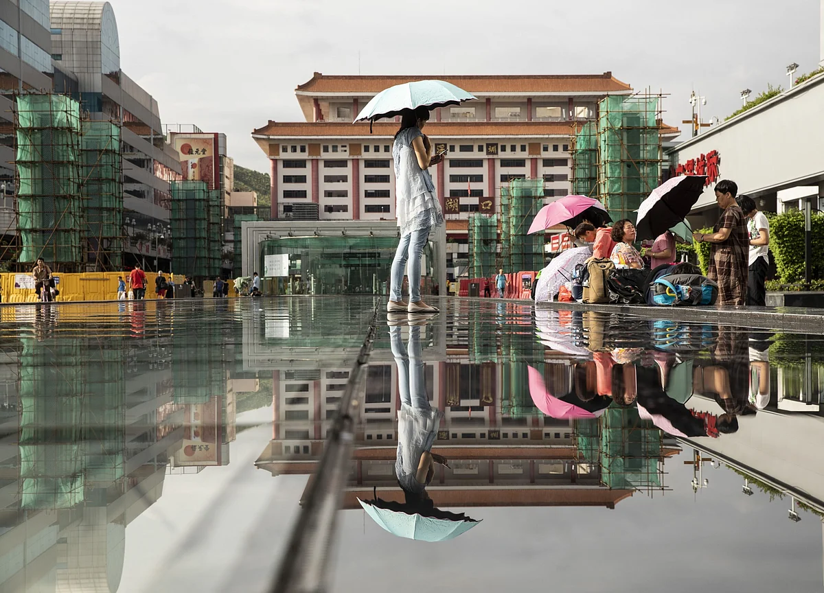 China Gives Shenzhen Greater Autonomy to Attract Investment