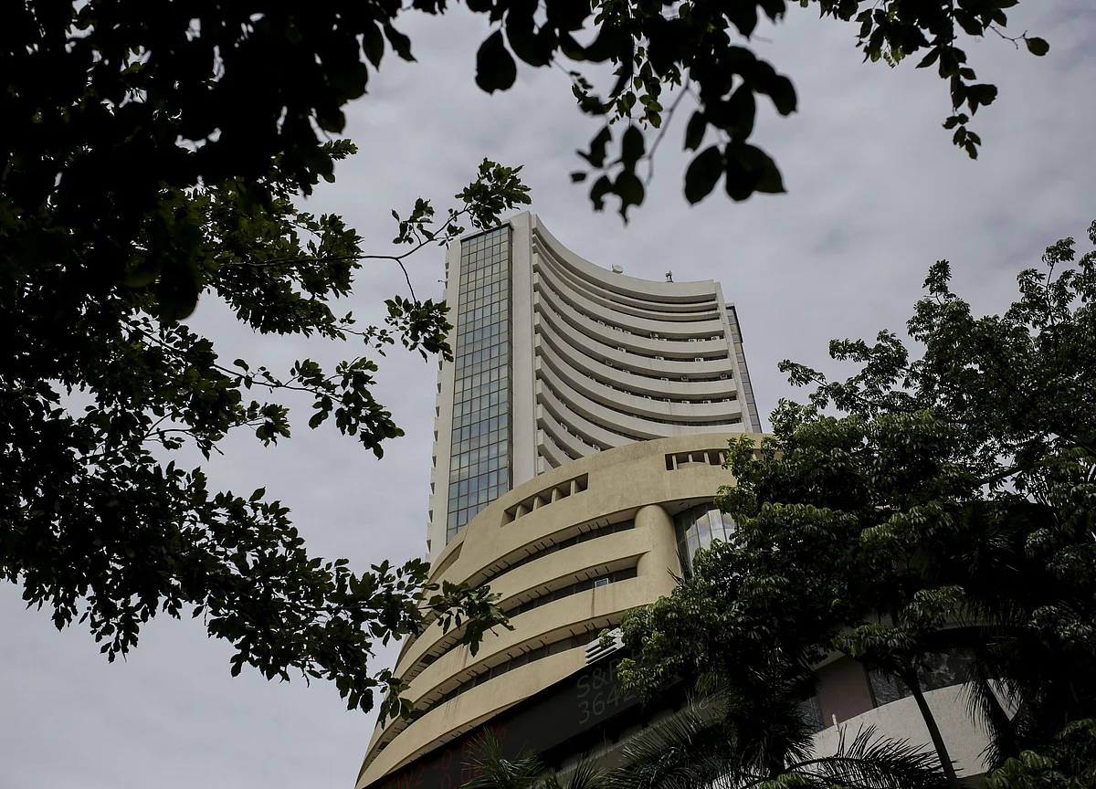 India’s Sensex Completes Best Week Since June as RBI Holds Rates