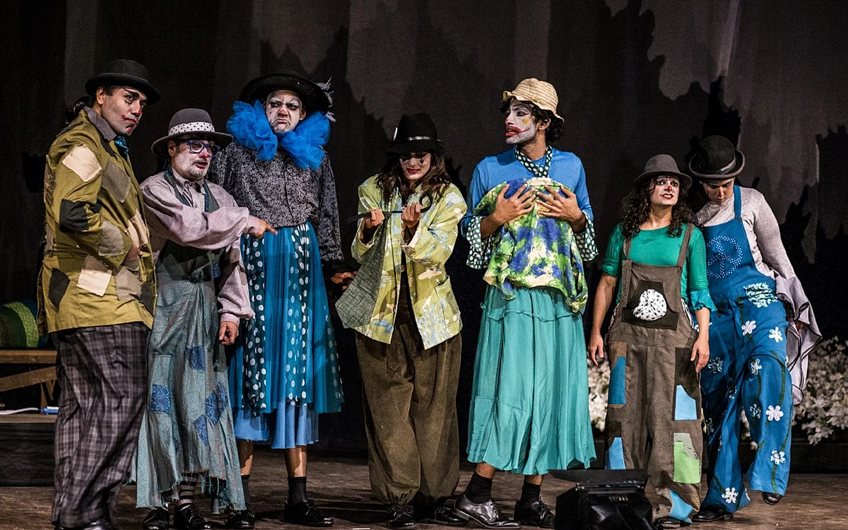 Online Theatre’s A Trend Now. Will It Sustain After Covid-19?