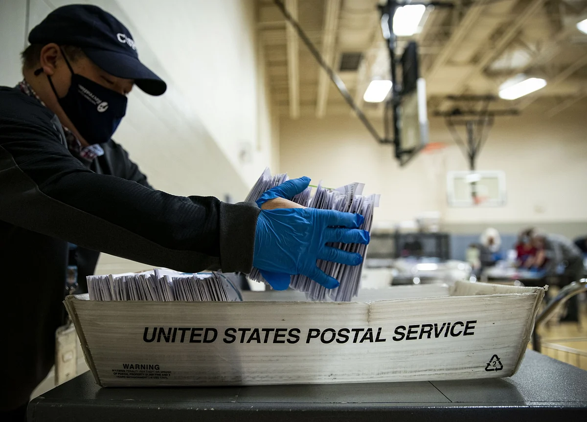 USPS Says Timely Vote Delivery Isn’t a Constitutional Right