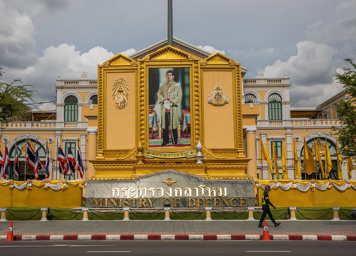 Germany Warns Thai King of Consequences If He Breaks Local Law