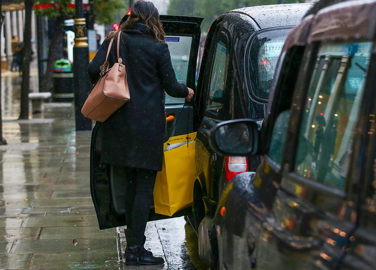 Investors Step Up Pressure on Private Credit to Hire More Women