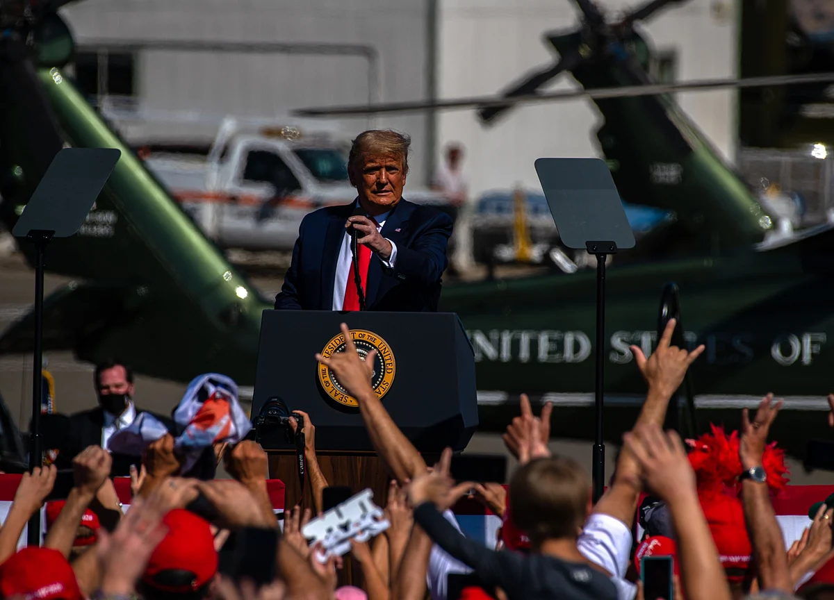 Trump Stirs Rallies by Tarring Biden With Views That Aren’t His