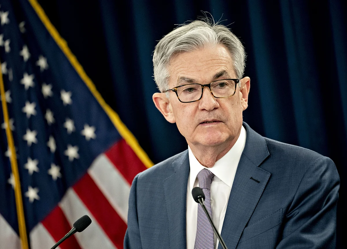 Powell Says No Rush to Taper Bond Purchases, Mum on Doing More