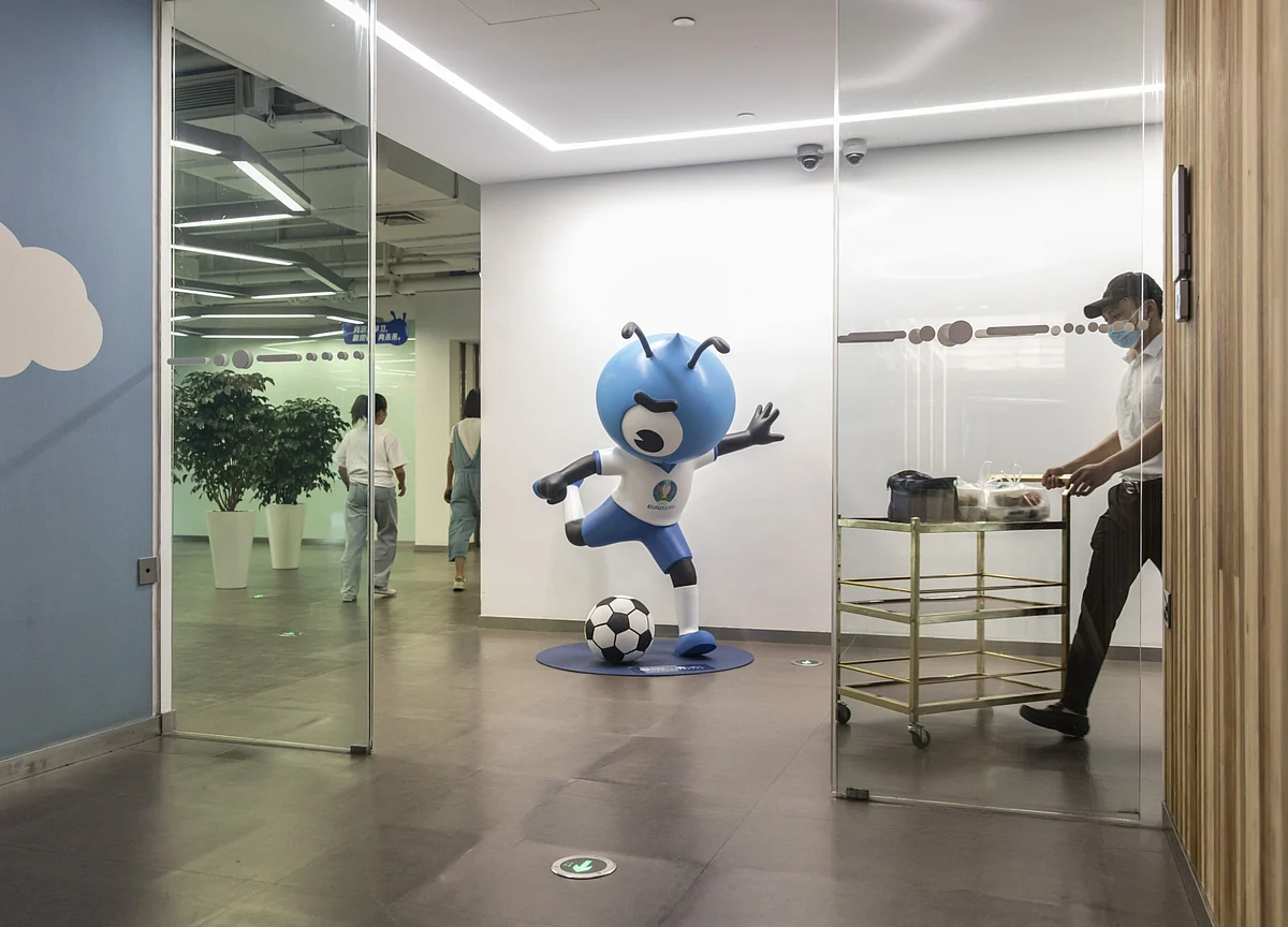 Jack Ma’s Ant Group Raises IPO Valuation Target to $280 Billion