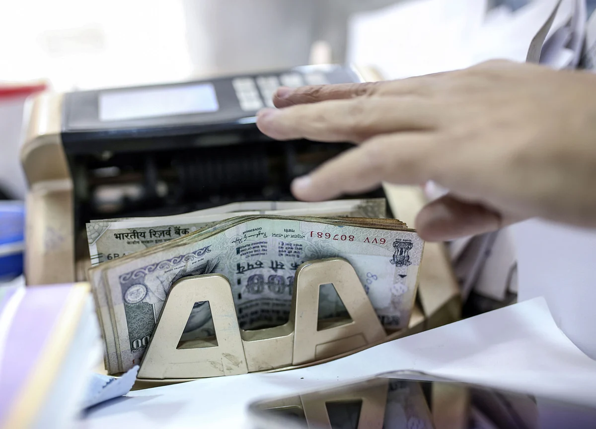 Despite RIL’s Fundraising, Venture Capital Investments In India Fall 21% To $28.9 Billion In January-September: EY Report