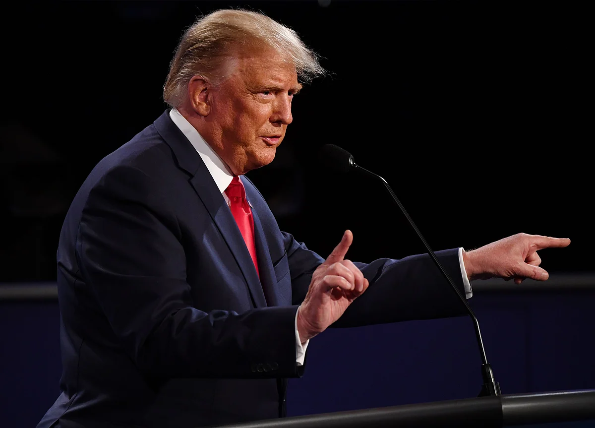 Trump Keeps Cool in Debate Yet Gains Little Ground on Biden