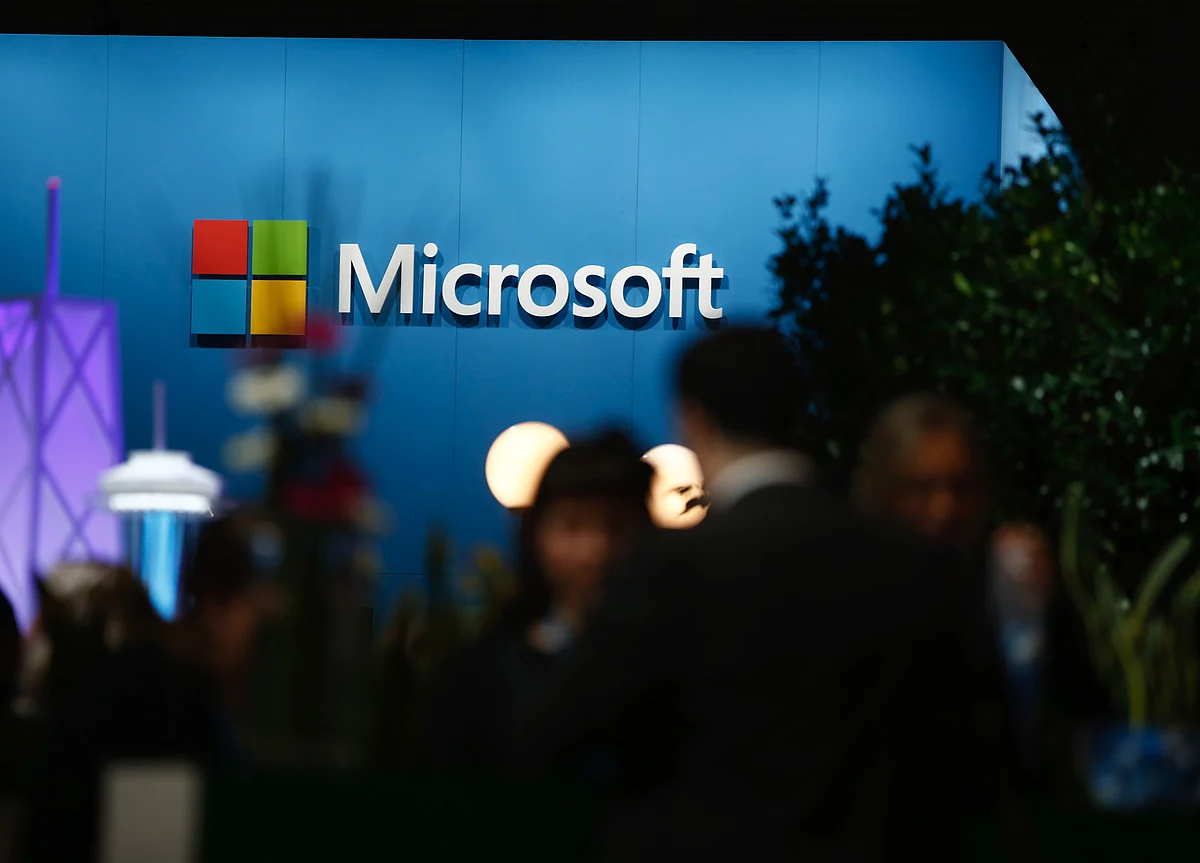 Microsoft Takes on Amazon, Snowflake in Cloud Data Services