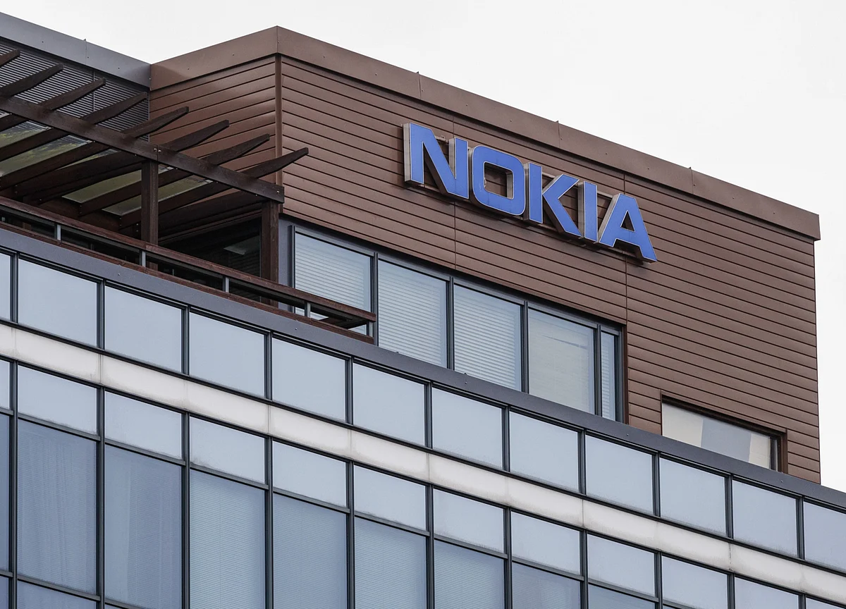 Nokia Picked by NASA to Build First Cellular Network on the Moon