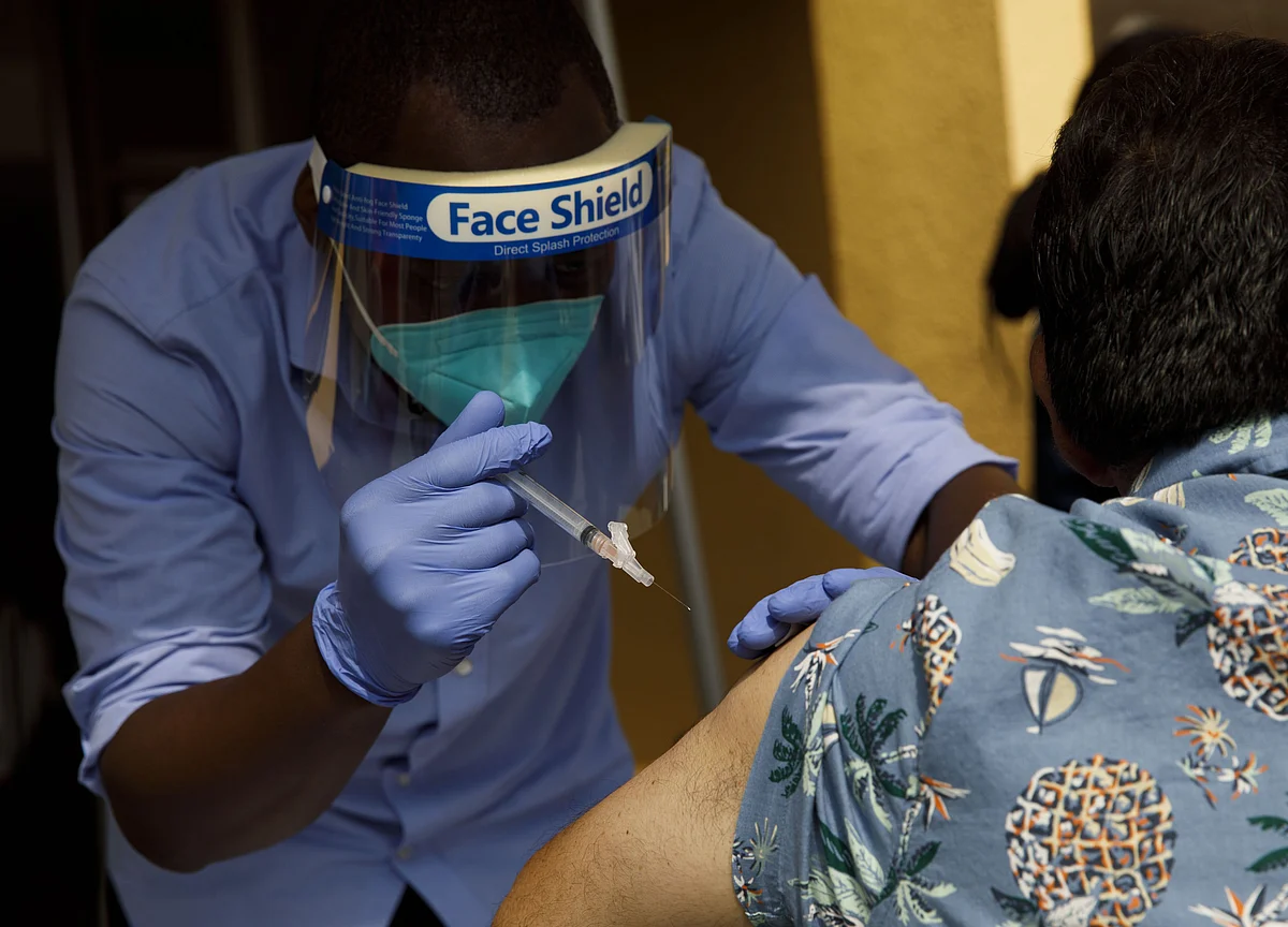 U.K. Accelerates Reviews of Pfizer and Astra-Oxford Vaccines