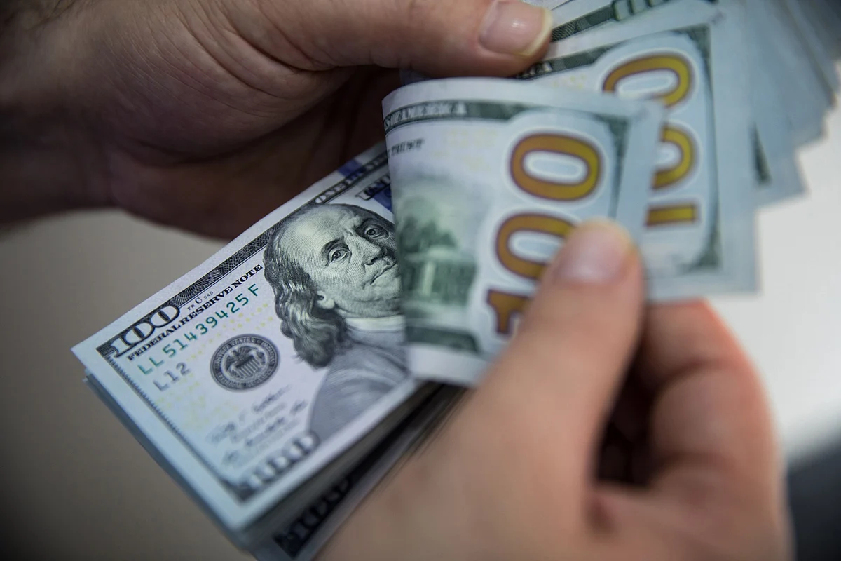 Meditation App Calm Said to Seek Funds at $2.2 Billion Valuation