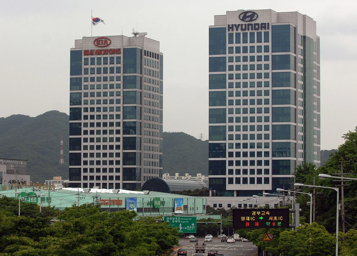 Hyundai Motor, Kia to Take $2.9 Billion Hit on Engine Problems