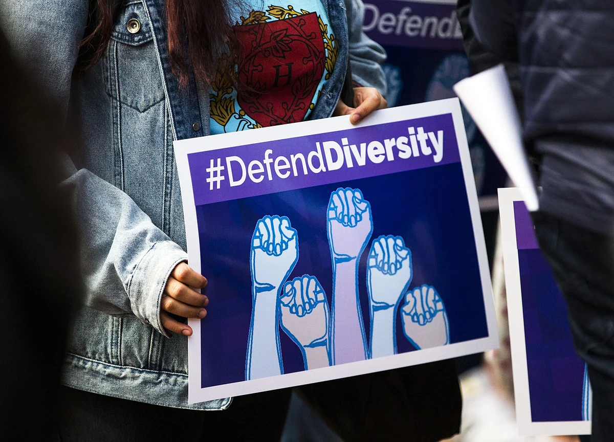 Top U.K. Money Manager to Reject Boards That Lack Diversity
