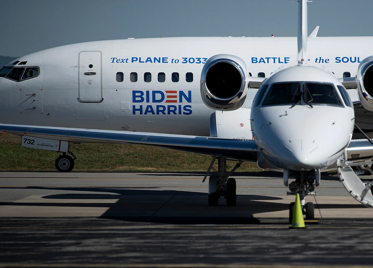 Passenger on Biden’s Plane Tests Positive for Coronavirus