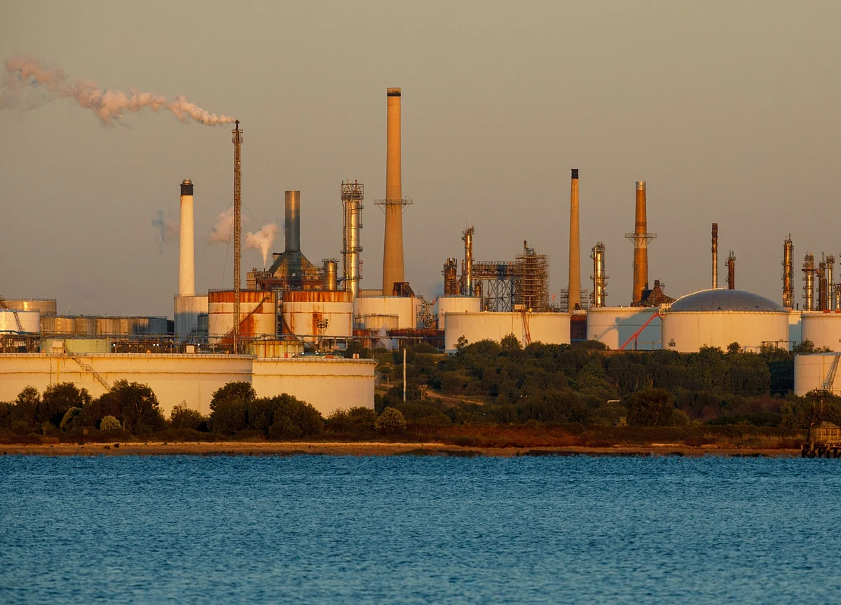 Exxon’s Plan for Surging Carbon Emissions Revealed in Leaked Documents