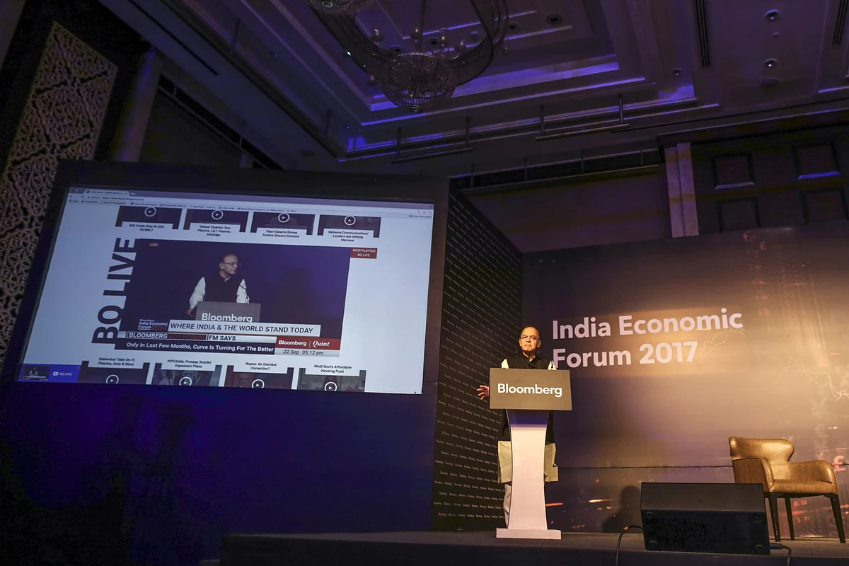 The launch of BloombergQuint’s livestream, at the Bloomberg India Economic Forum, in Mumbai, on Sept. 22, 2017. (Photographer: Dhiraj Singh/Bloomberg)