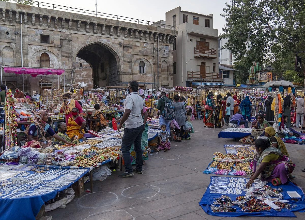 India’s Economy Picks Up in September as Animal Spirits Soar